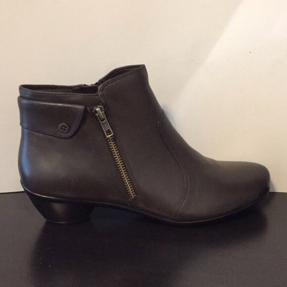 Naturalizer Haley Leather Oxford Zippered Ankle Boot 9.5 Dark Brown 2" Heels - Picture 5 of 11